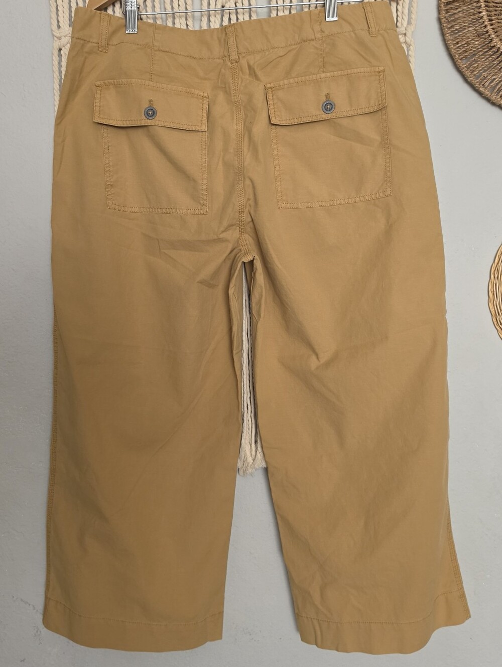 Sundance Ceopped Wide-Leg Utility Pants in Camel - Picture 6 of 7